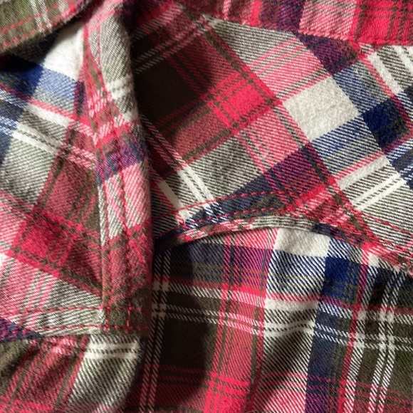 Plaid true religion XS zip up shirt - Picture 4 of 6